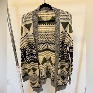 Charlotte Russe Knit Cardigan in Cream and Green